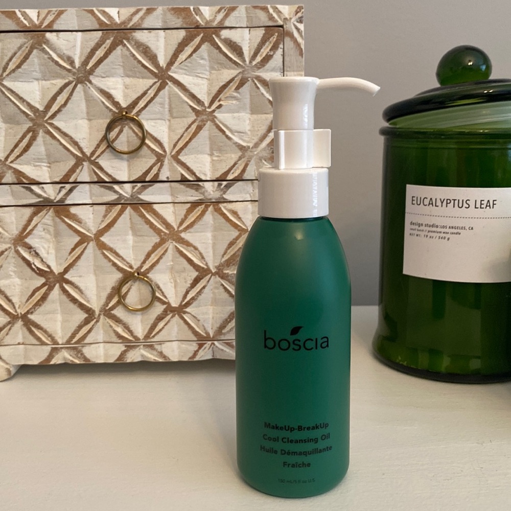 Boscia make-up-breakup cool cleansing oil
